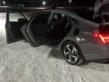 Hyundai Elantra 2022 года за 9 000 000 тг. в Актобе – фото 2