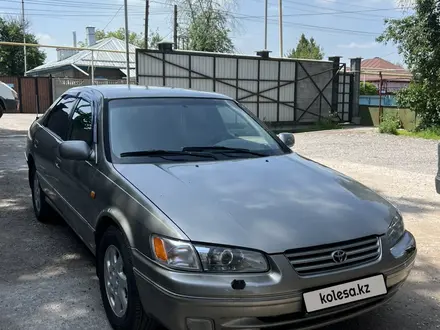 Toyota Camry 1997 года за 4 000 000 тг. в Алматы – фото 3