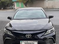 Toyota Camry 2021 годаfor13 950 000 тг. в Шымкент