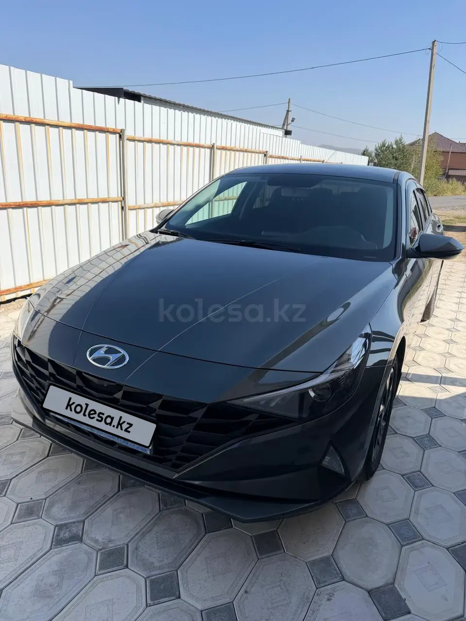 Hyundai Elantra, 2022