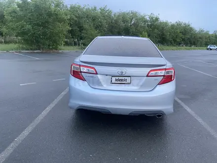 Toyota Camry 2014 года за 5 000 000 тг. в Уральск – фото 4