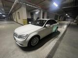 Mercedes-Benz C 200 2007 года за 4 500 000 тг. в Алматы – фото 2