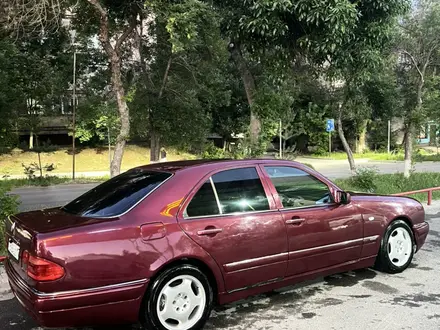 Mercedes-Benz E 280 1996 года за 2 400 000 тг. в Шымкент – фото 6