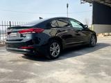 Hyundai Elantra 2018 годаүшін5 500 000 тг. в Шымкент – фото 4