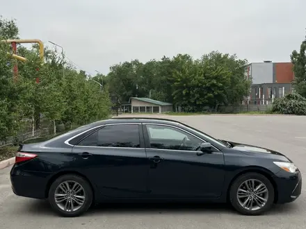 Toyota Camry 2015 года за 8 700 000 тг. в Алматы – фото 4