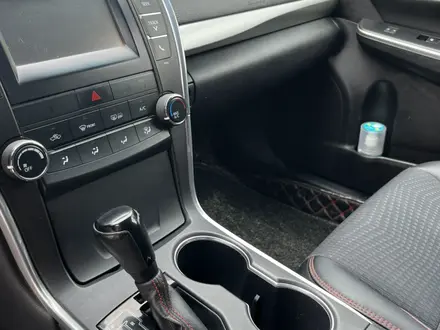 Toyota Camry 2015 года за 8 700 000 тг. в Алматы – фото 11