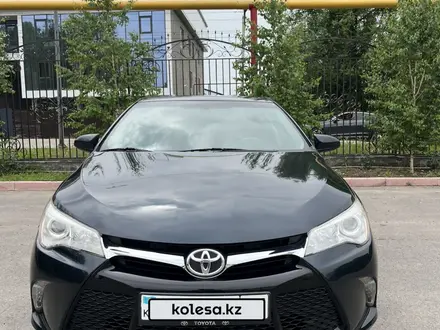 Toyota Camry 2015 года за 8 700 000 тг. в Алматы – фото 2