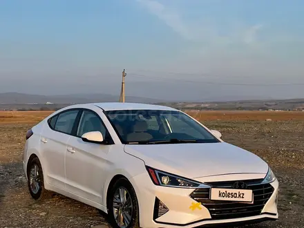 Hyundai Elantra 2019 года за 5 500 000 тг. в Аулиеколь