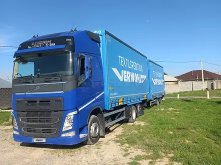 Volvo  FH 2015 года за 35 000 000 тг. в Шымкент