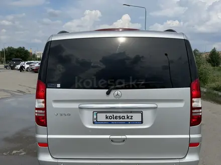 Mercedes-Benz Viano 2012 года за 14 000 000 тг. в Актобе – фото 20