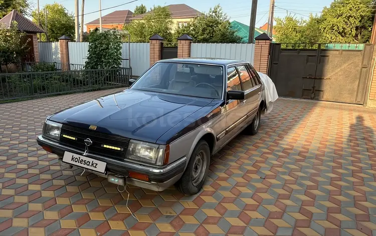 Nissan Laurel 1989 годаfor1 750 000 тг. в Актобе