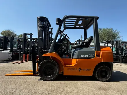 Toyota  Вилочный погрузчик TOYOTA 7FGL25 2006 года за 6 180 000 тг. в Алматы – фото 5