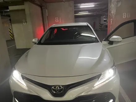 Toyota Camry 2021 года за 14 500 000 тг. в Алматы – фото 12