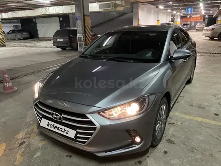 Hyundai Elantra 2018 года за 7 800 000 тг. в Астана – фото 3