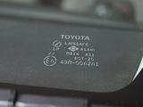 Оригинальные стекла на Toyota за 20 000 тг. в Алматы – фото 3