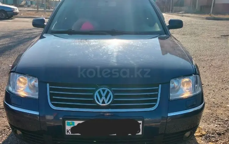 Volkswagen Passat 2004 годаүшін2 600 000 тг. в Алматы