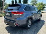 Toyota Highlander 2018 годаүшін15 000 000 тг. в Атырау – фото 4