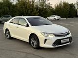 Toyota Camry 2015 года за 12 200 000 тг. в Шымкент – фото 3