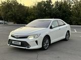 Toyota Camry 2015 года за 12 200 000 тг. в Шымкент