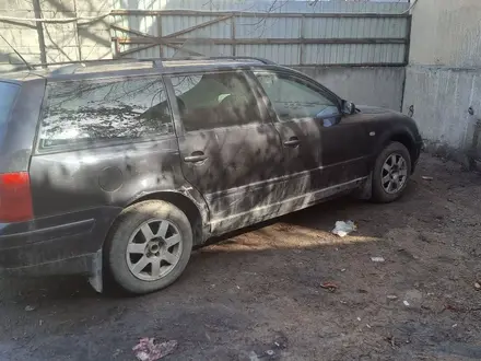 Volkswagen Passat 2000 года за 1 200 000 тг. в Алматы