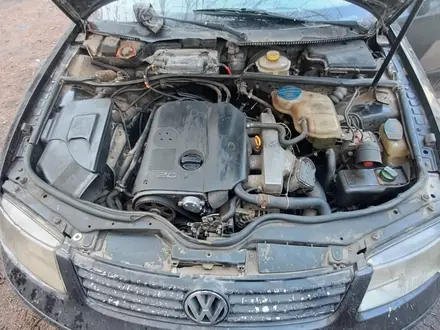 Volkswagen Passat 2000 года за 1 200 000 тг. в Алматы – фото 6