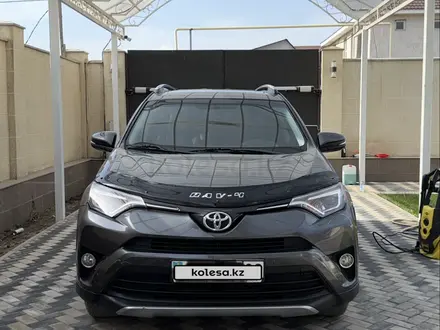 Toyota RAV4 2018 года за 10 800 000 тг. в Алматы – фото 12