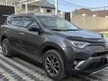 Toyota RAV4 2018 годаүшін10 800 000 тг. в Алматы – фото 11