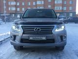 Lexus LX 570 2011 годаүшін22 500 000 тг. в Астана