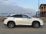 Lexus RX 350 2022 года за 34 000 000 тг. в Актобе – фото 2