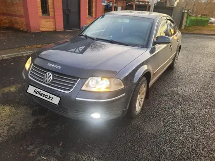 Volkswagen Passat 2004 года за 2 500 000 тг. в Астана