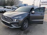 Hyundai Santa Fe 2021 годаfor16 300 000 тг. в Семей