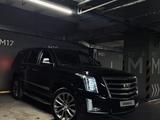 Cadillac Escalade 2019 года за 32 000 000 тг. в Алматы – фото 4