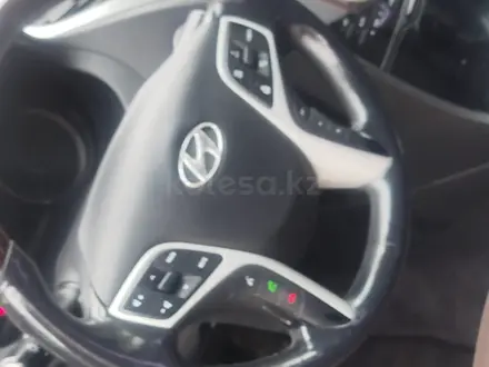 Hyundai Grandeur 2011 года за 7 815 223 тг. в Алматы – фото 21