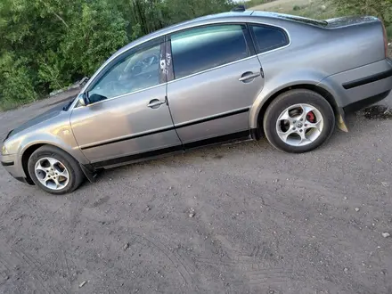 Volkswagen Passat 2001 года за 3 000 000 тг. в Караганда – фото 11