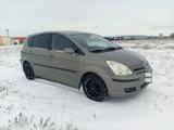 Toyota Corolla Verso 2004 годаүшін5 000 000 тг. в Актобе – фото 2