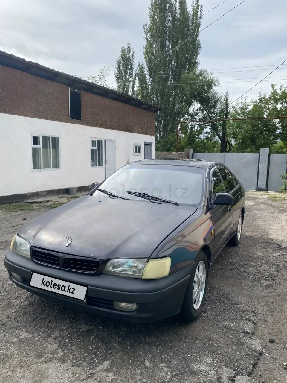Toyota Carina E, 1992