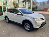 Toyota RAV4 2014 годаүшін10 000 000 тг. в Астана