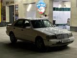 Mercedes-Benz C 180 1993 годаfor1 000 000 тг. в Тараз – фото 3