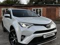 Toyota RAV4 2018 года за 11 500 000 тг. в Петропавловск – фото 5