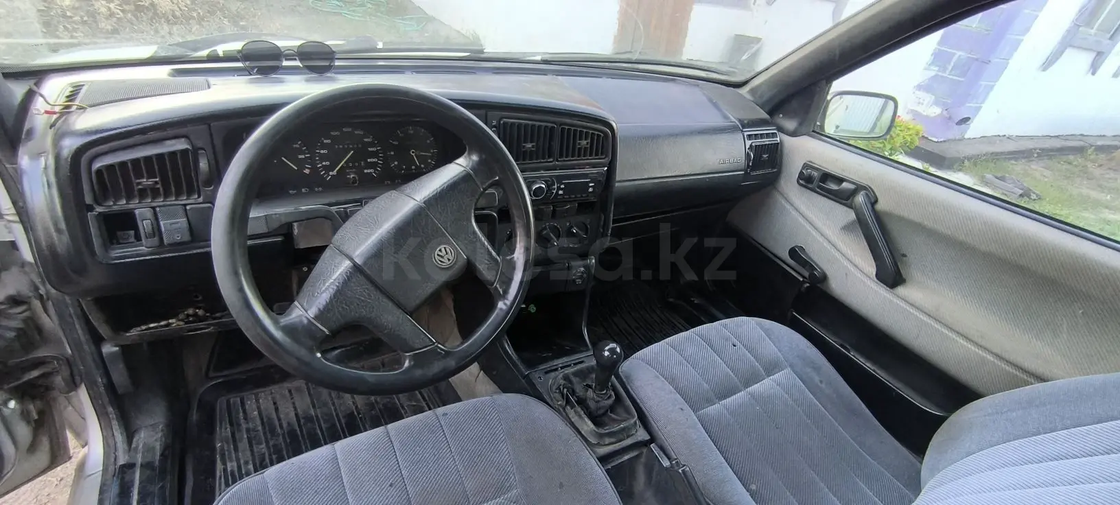 Volkswagen Passat, 1989