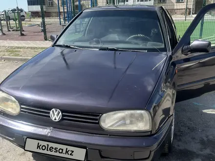 Volkswagen Golf 1993 года за 1 200 000 тг. в Кентау