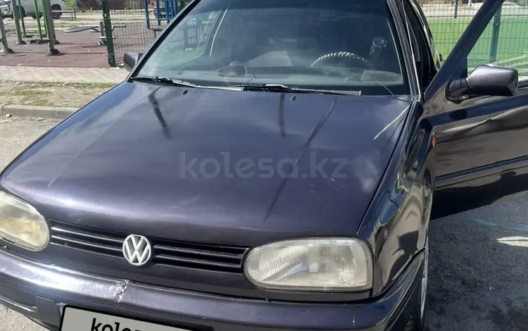 Volkswagen Golf 1993 годаүшін1 200 000 тг. в Кентау