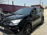 Toyota RAV4 2017 года за 10 000 000 тг. в Алматы – фото 2