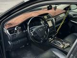 Toyota Camry 2016 годаүшін11 000 000 тг. в Актау – фото 4