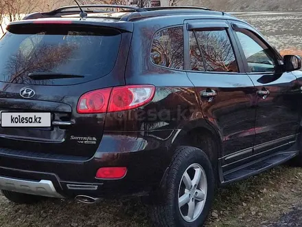 Hyundai Santa Fe 2007 года за 6 600 000 тг. в Усть-Каменогорск – фото 15