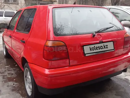 Volkswagen Golf 1997 года за 2 300 000 тг. в Алматы – фото 8