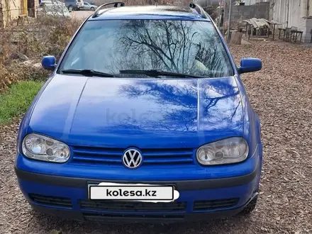 Volkswagen Golf 2002 года за 1 500 000 тг. в Алматы
