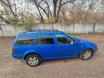 Volkswagen Golf 2002 года за 1 500 000 тг. в Алматы – фото 4