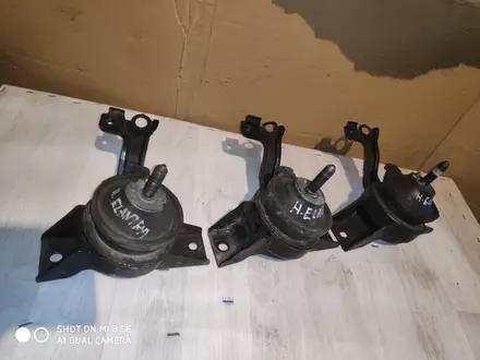 Подушка опора двигателя Hyundai Elantra за 14 000 тг. в Алматы – фото 2