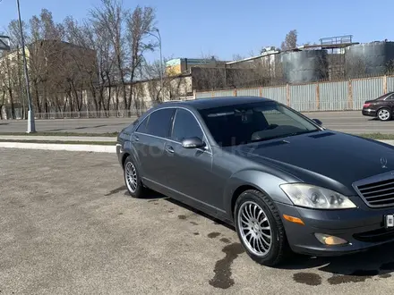 Mercedes-Benz S 500 2007 года за 5 500 000 тг. в Караганда – фото 19